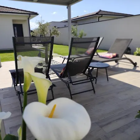 La D'a-mours Holiday home